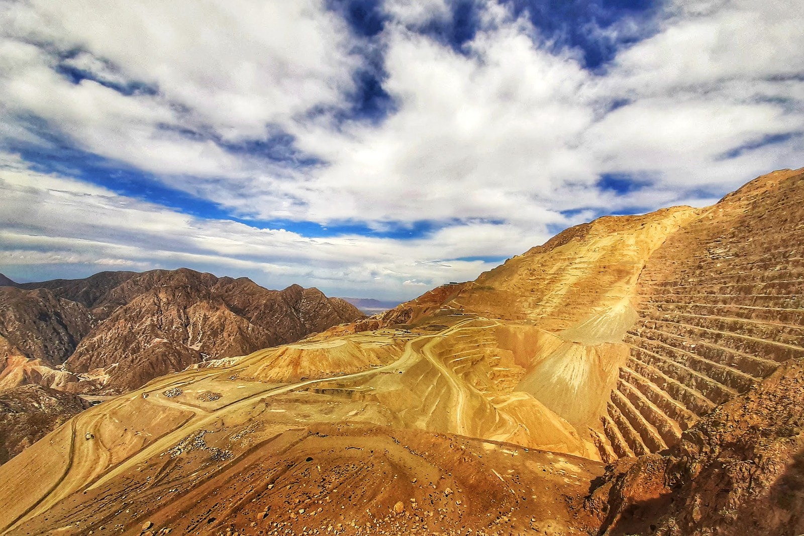 Vista panorámica del yacimiento Gualcamayo